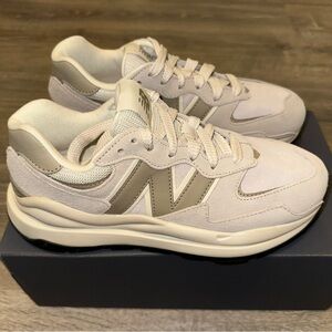 New Balance 5740 Women's Cream and Tan Sneakers